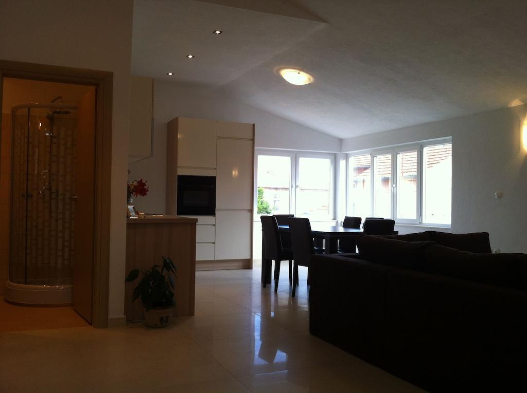 Adriatic Rose Apartment 图兰杰 客房 照片