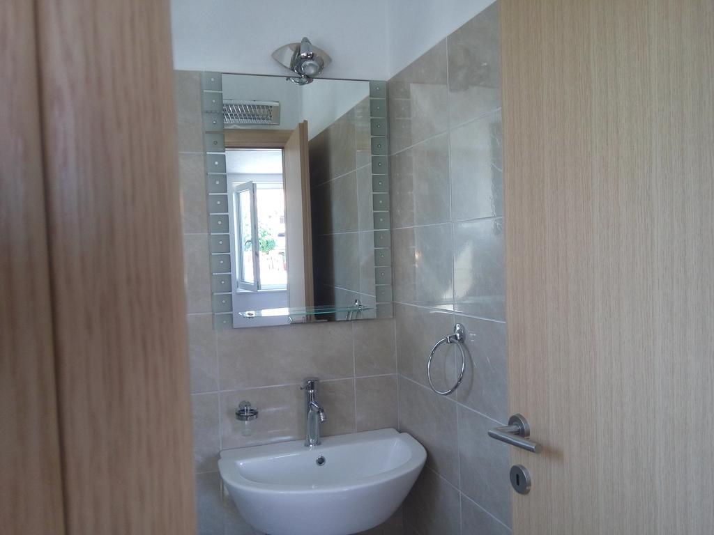Adriatic Rose Apartment 图兰杰 外观 照片